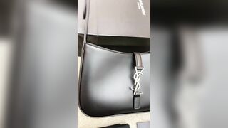 YSL 657288